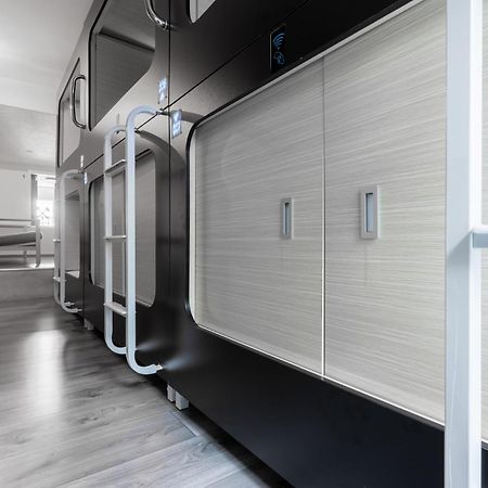 Mue Cubes - Capsule Hotel Basilea Esterno foto