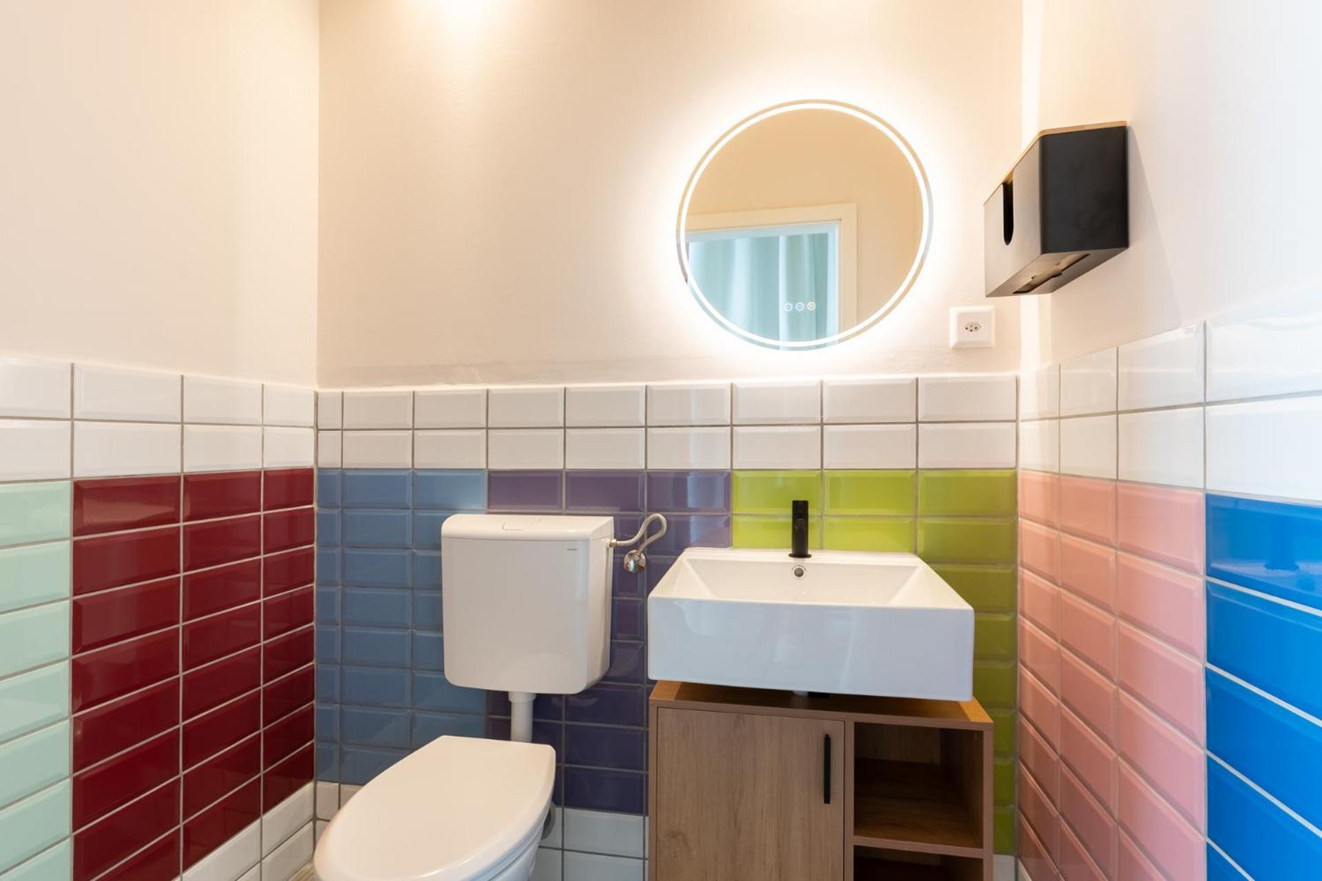 Mue Cubes - Capsule Hotel Basilea Esterno foto